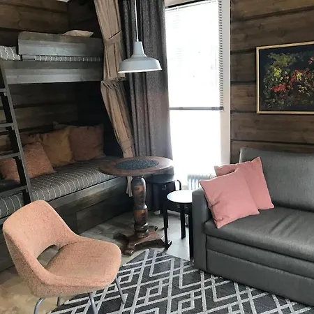 Chalet Luxury Aurora Glass Igloo, Hot Tub & Sauna *