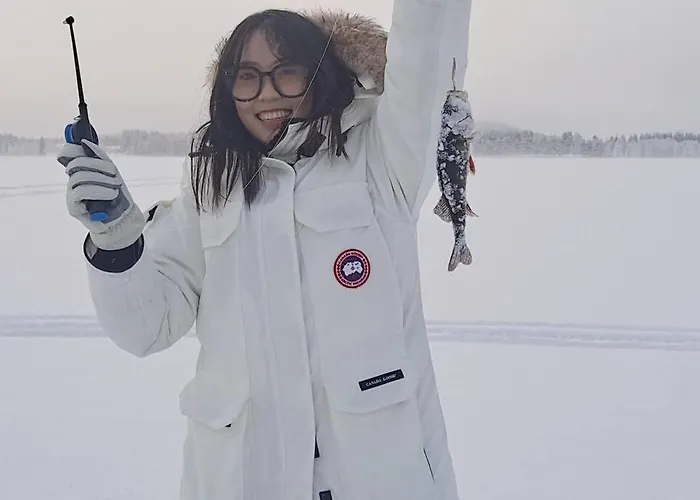 Luxury Aurora Glass Igloo, Hot Tub & Sauna * Rovaniemi